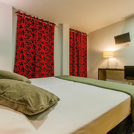 Yit Alcover Отель 2*