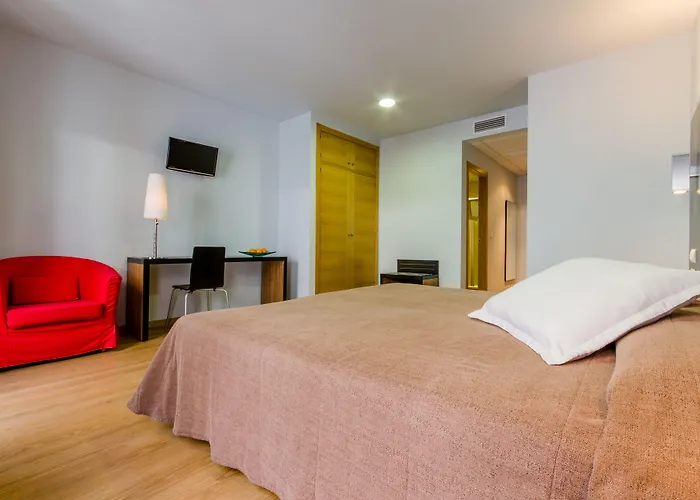 Hotel Yit Alcover 2*